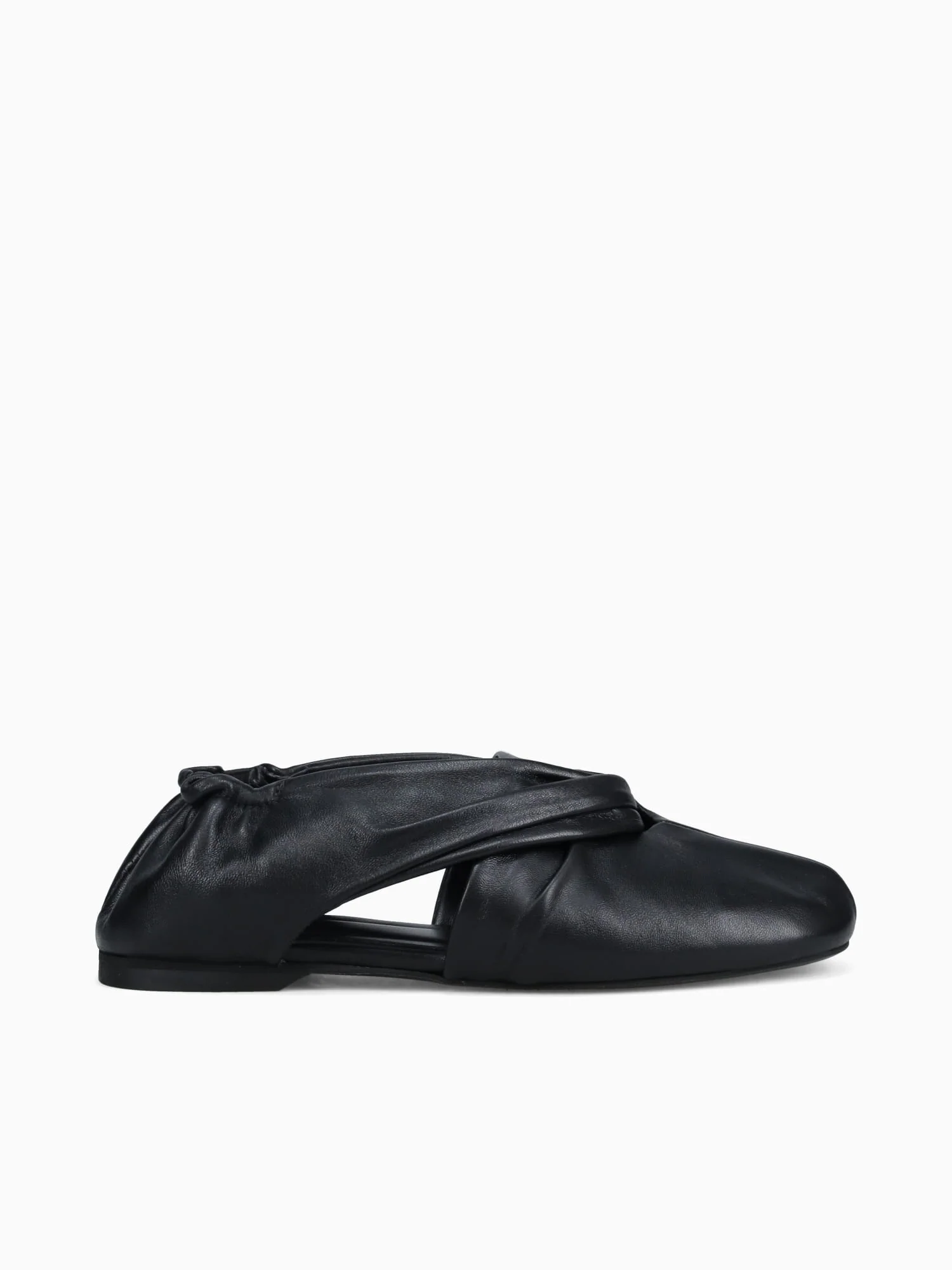 Alaula Black Leather