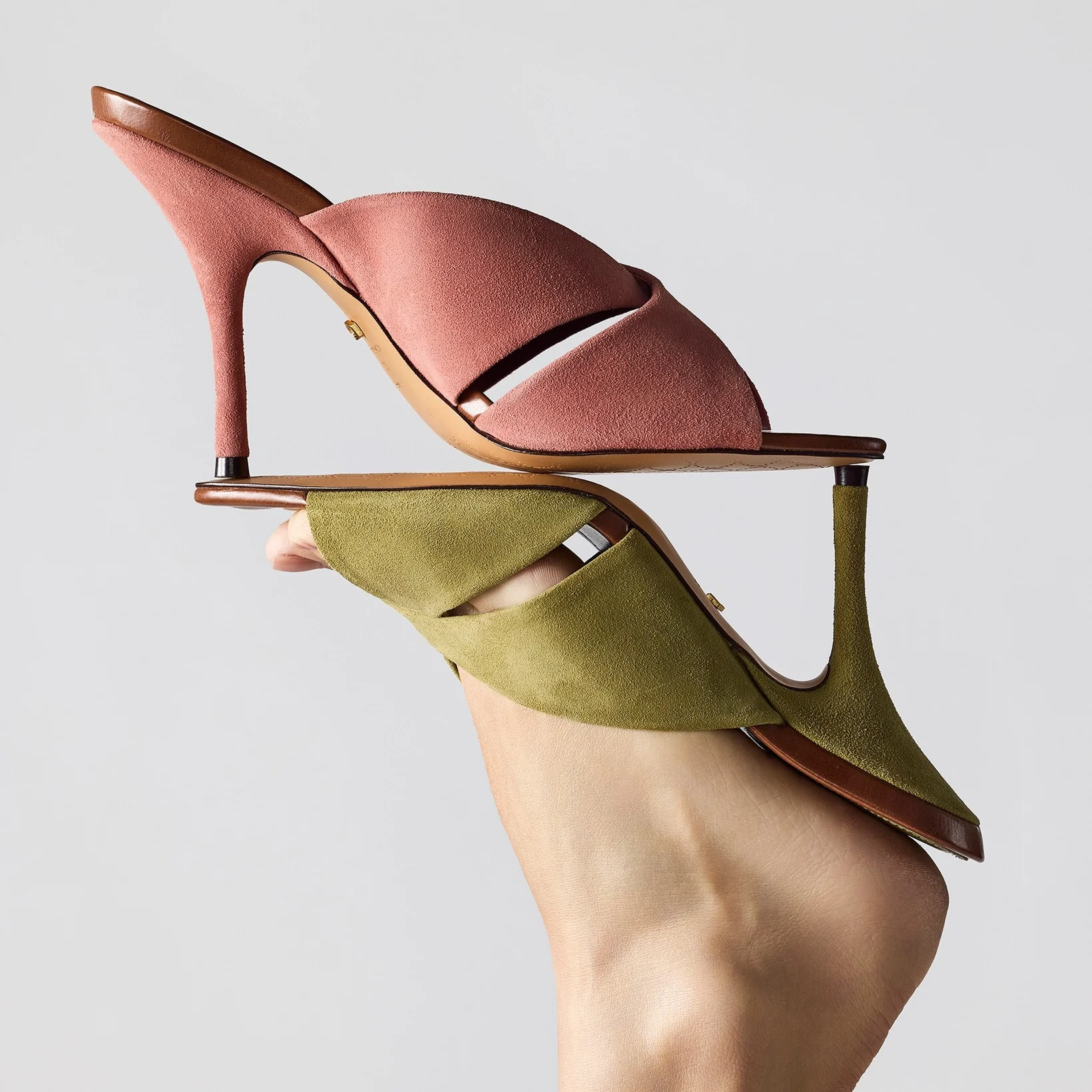 Chesah Lady Blush Kid Suede - Image 3
