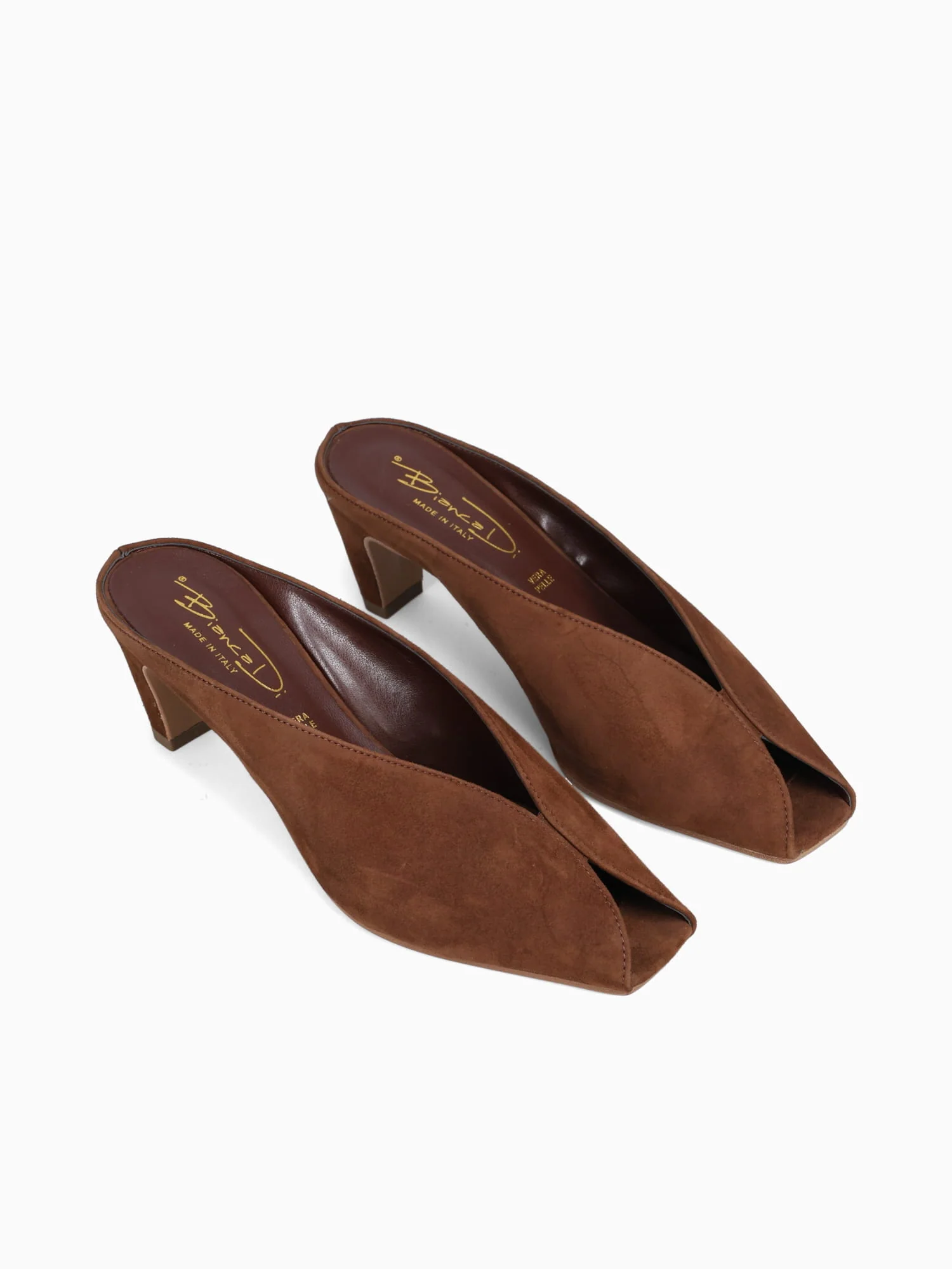 866 Choco Suede - Image 3