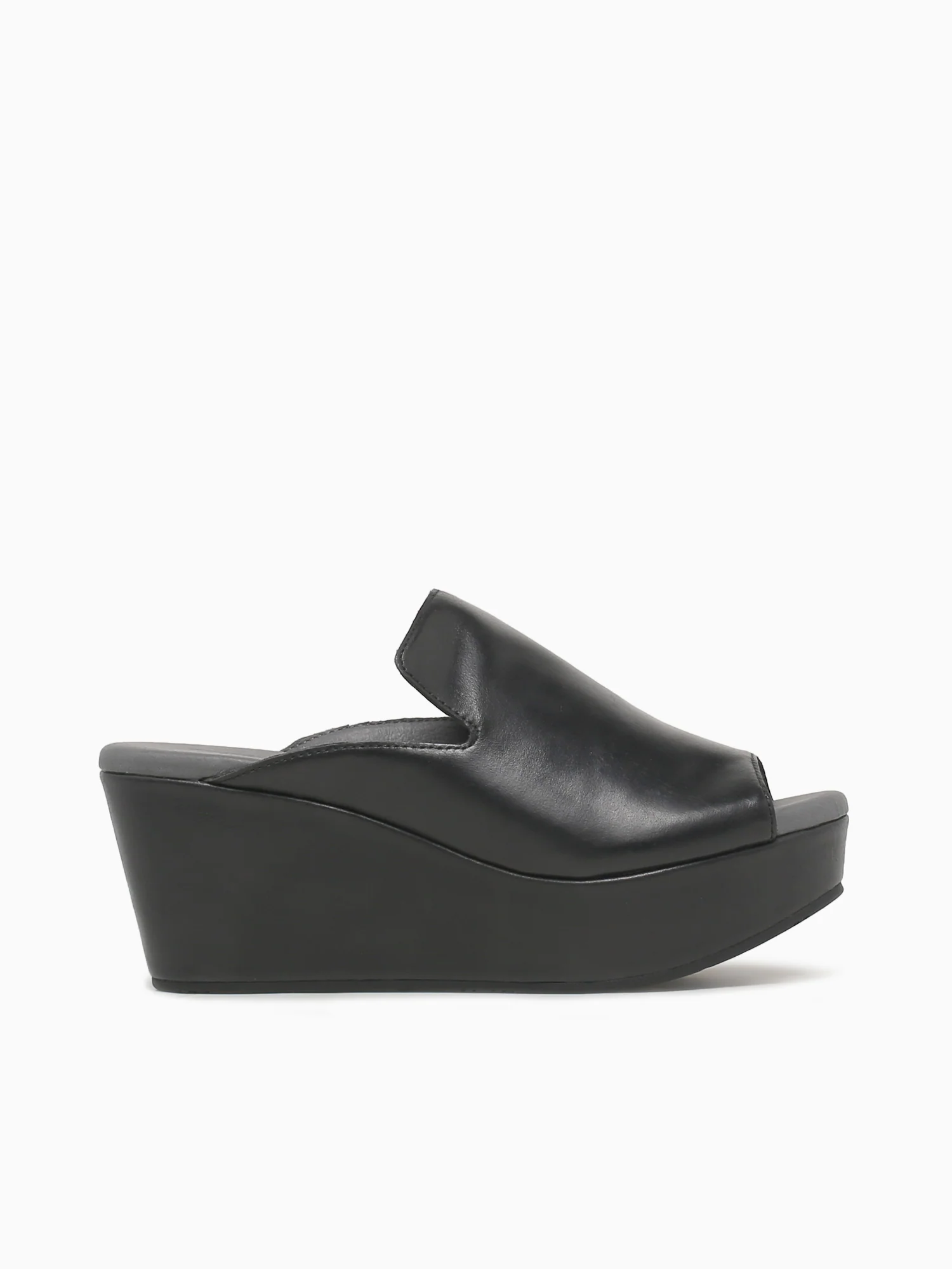 Whisper Black Leather