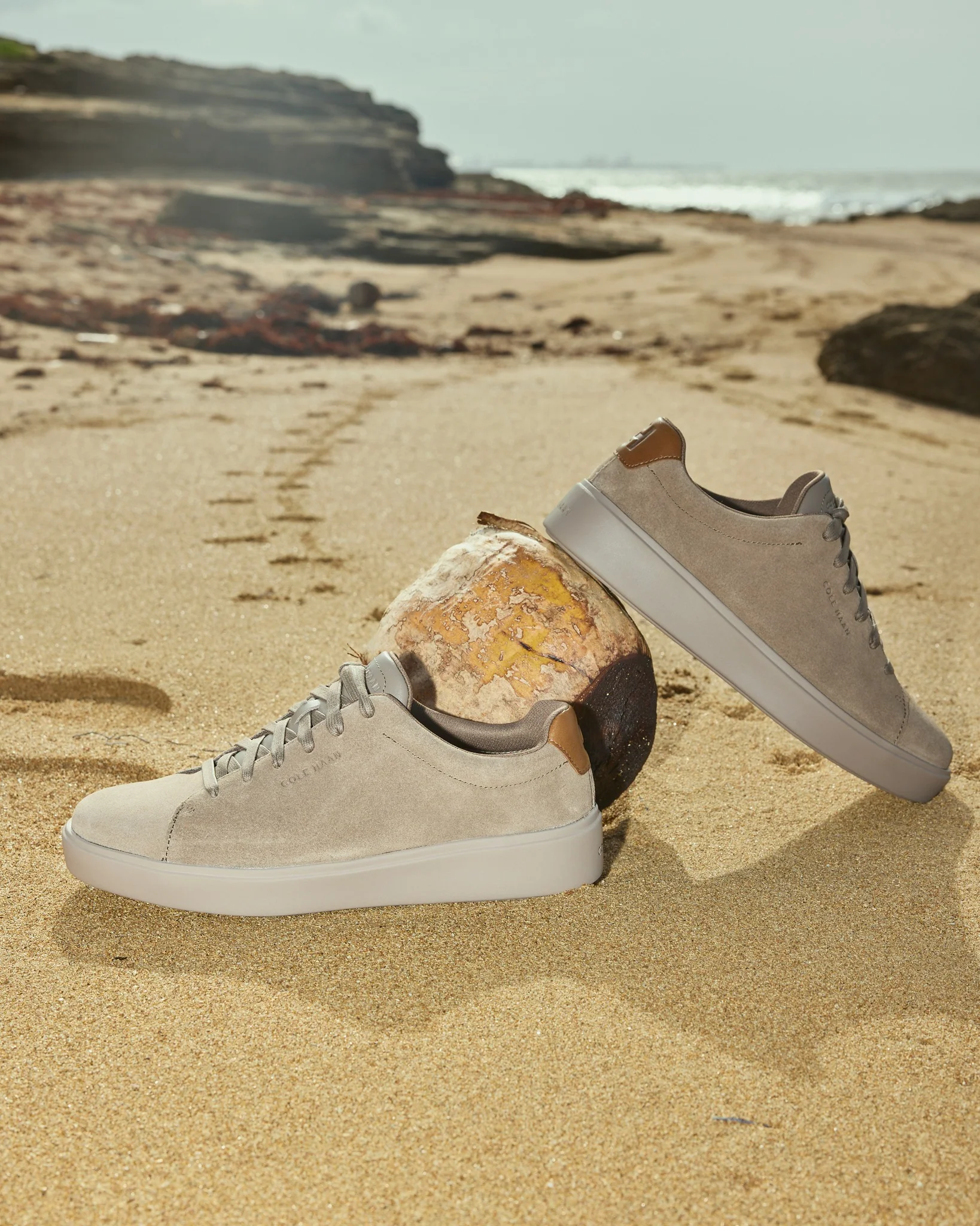 Grand Crosscourt Traveler Sneaker Brown - Image 3