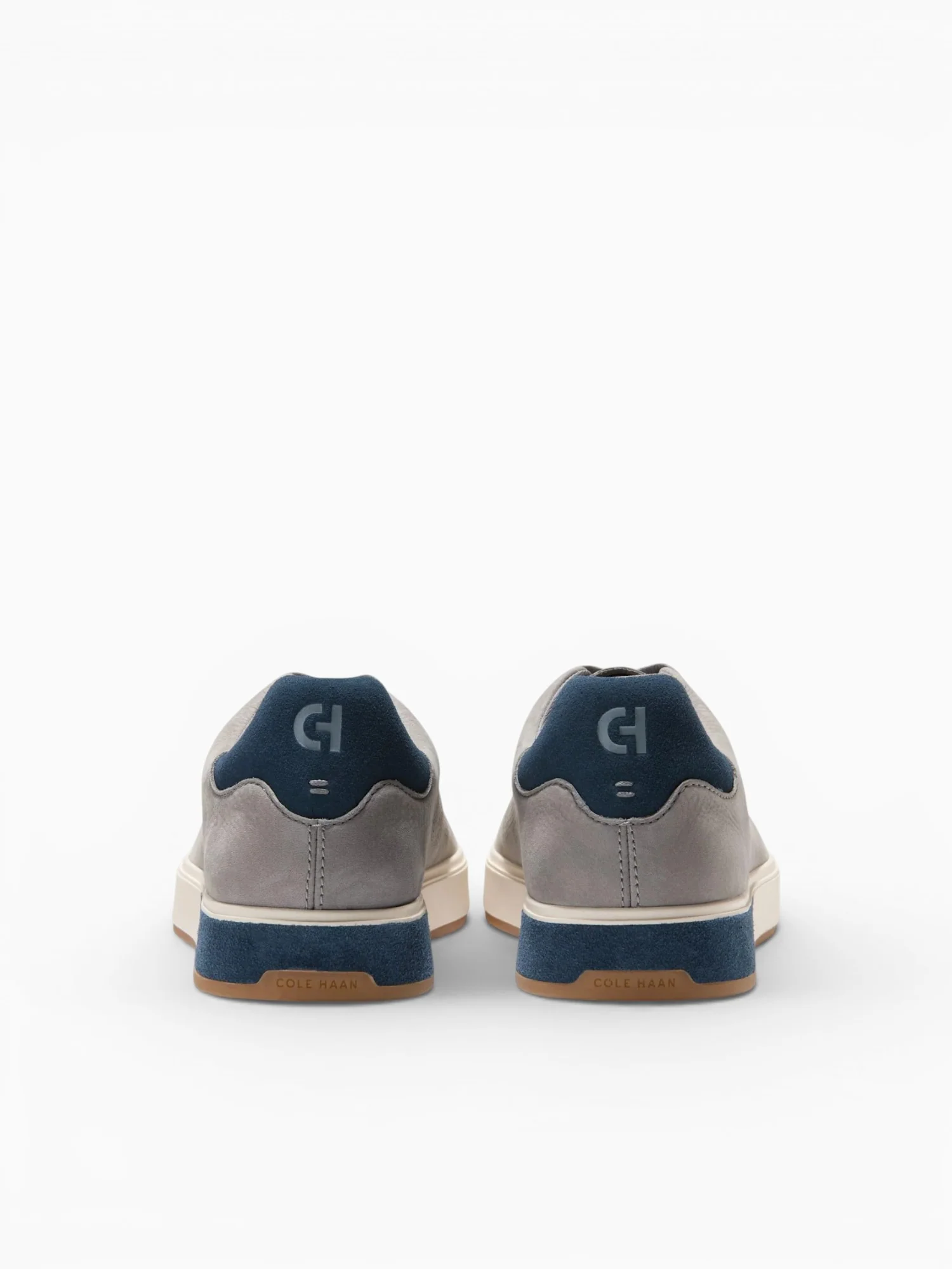 Grandpro Angleace Sea Stone Ivory suede - Image 4