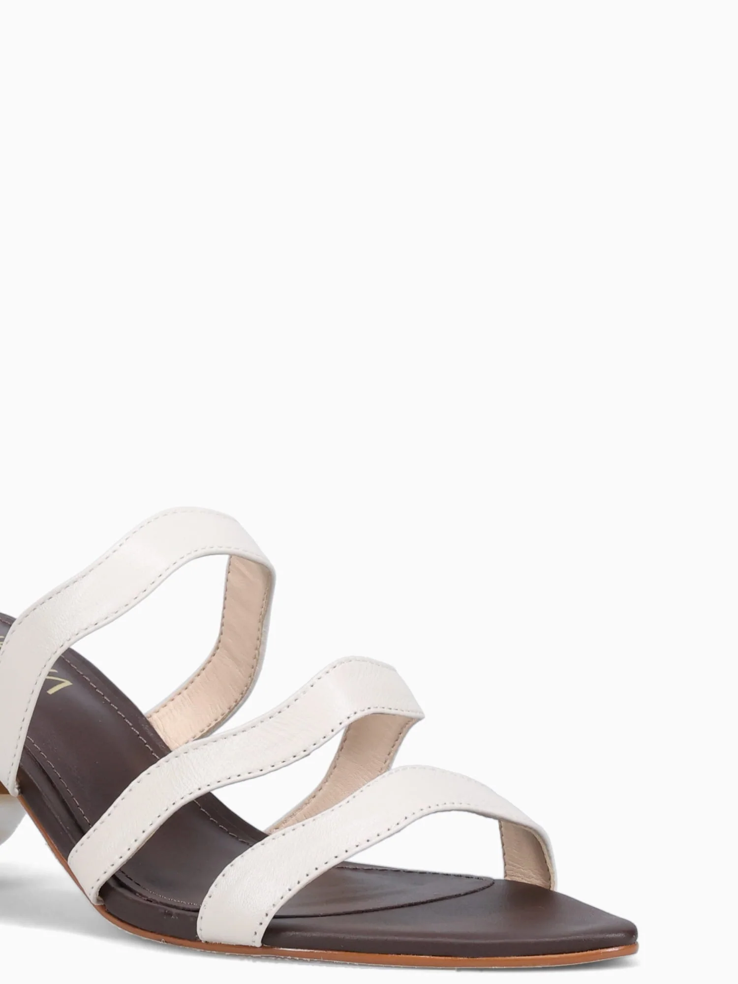Chloe Off White Napa - Image 8