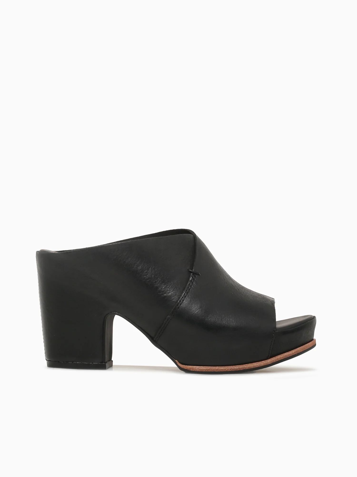 Stowe Black Leather