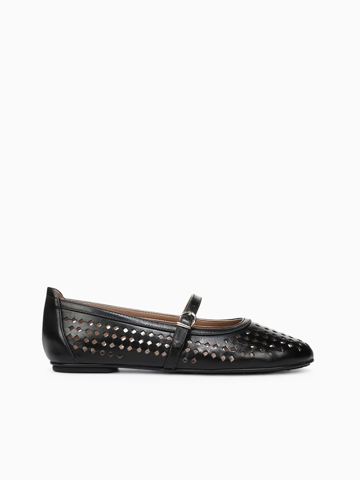 Ariaperf Black Leather