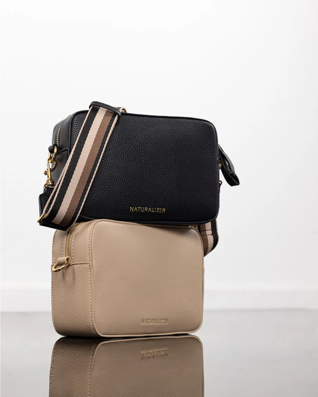 Erica Crossbody Black - Image 3