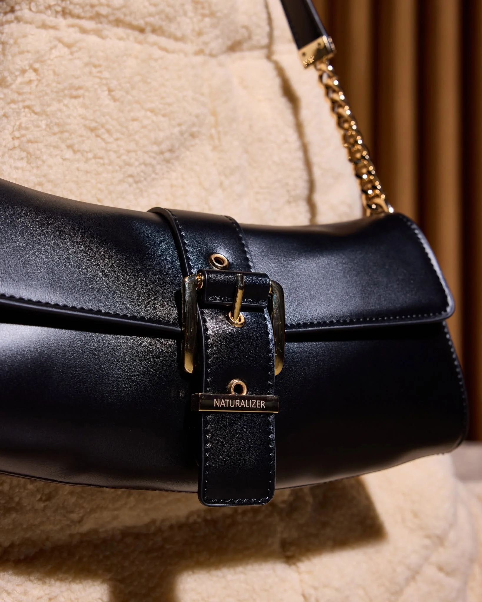 Yanira Shoulder Bag Black - Image 3