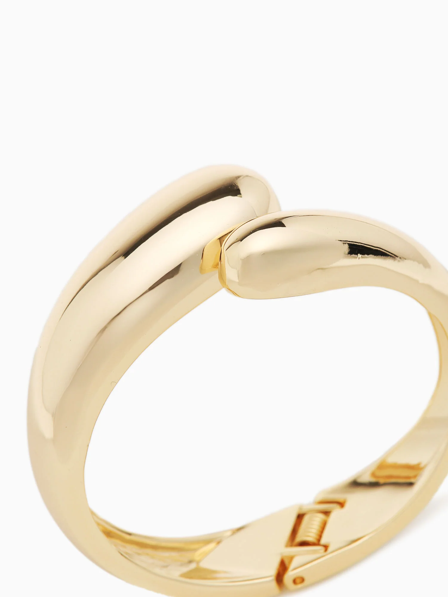 Bra Locked Cuff Gold - Image 3