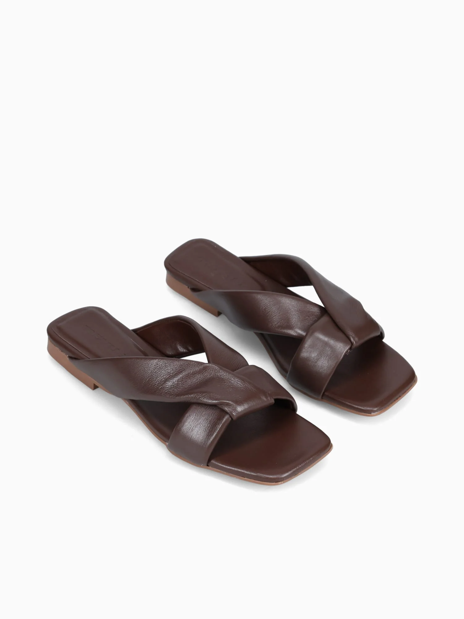 Camille Brown New Veneto Leather - Image 4