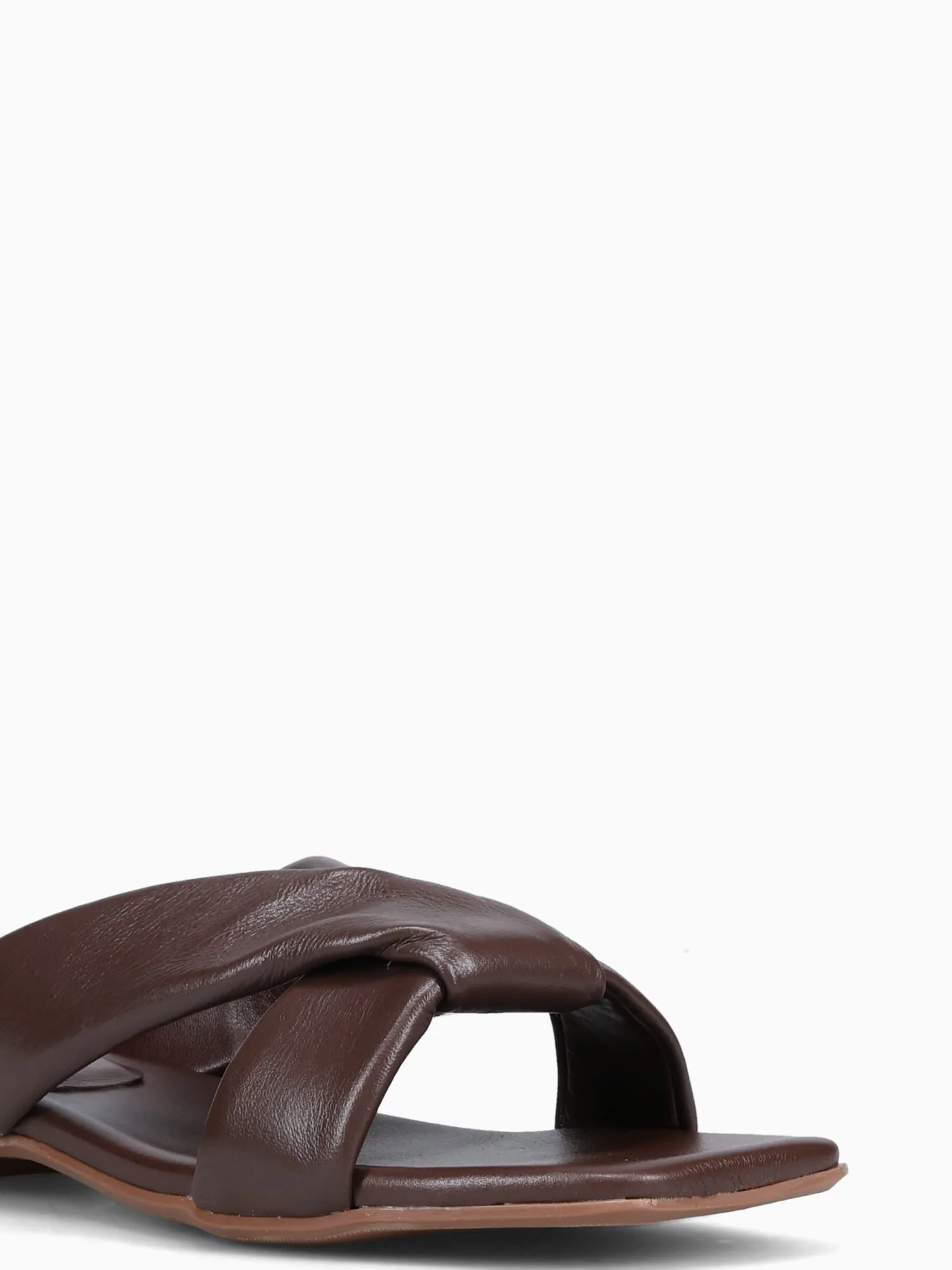 Camille Brown New Veneto Leather - Image 8
