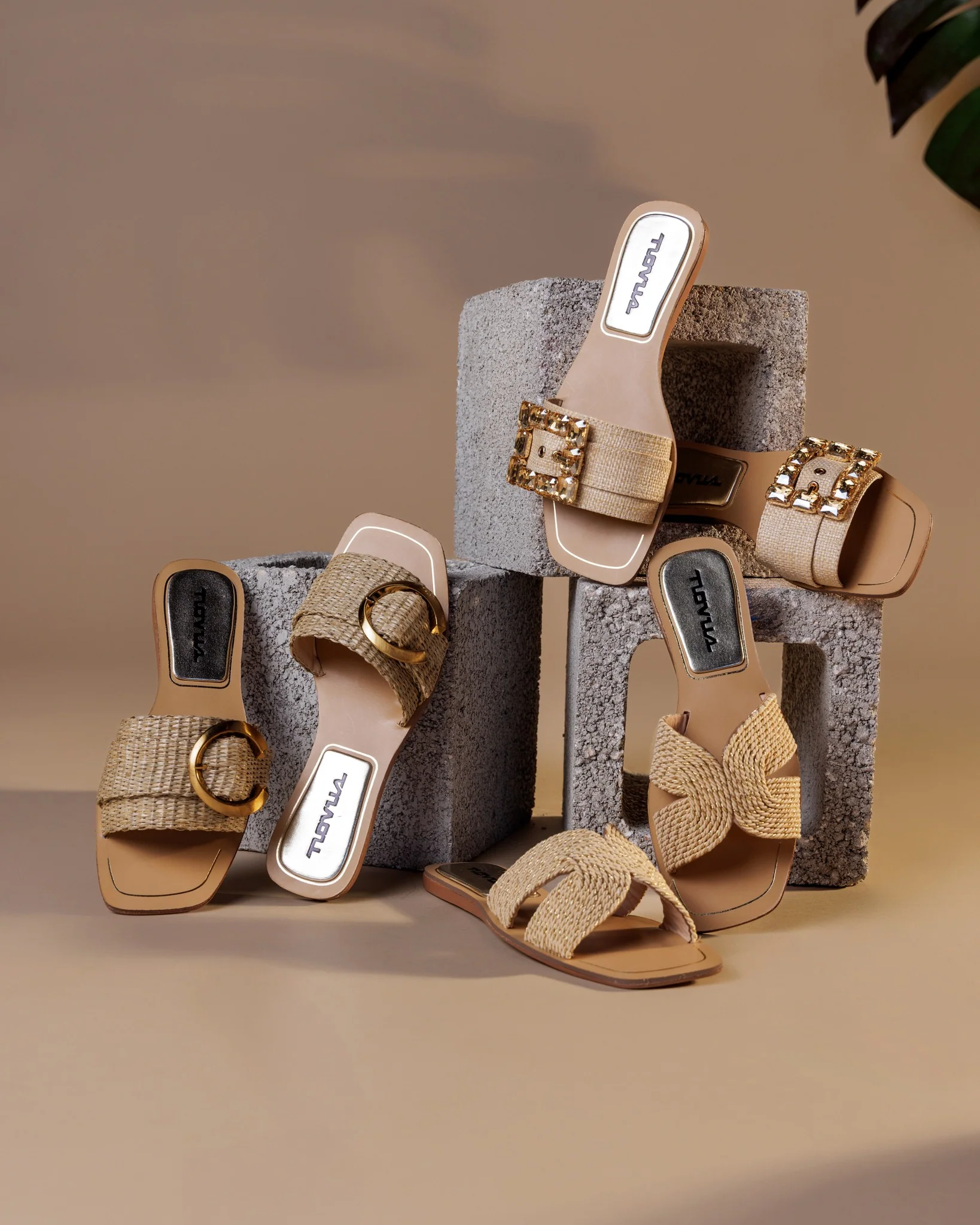 Chloe Gold Raffia - Image 5