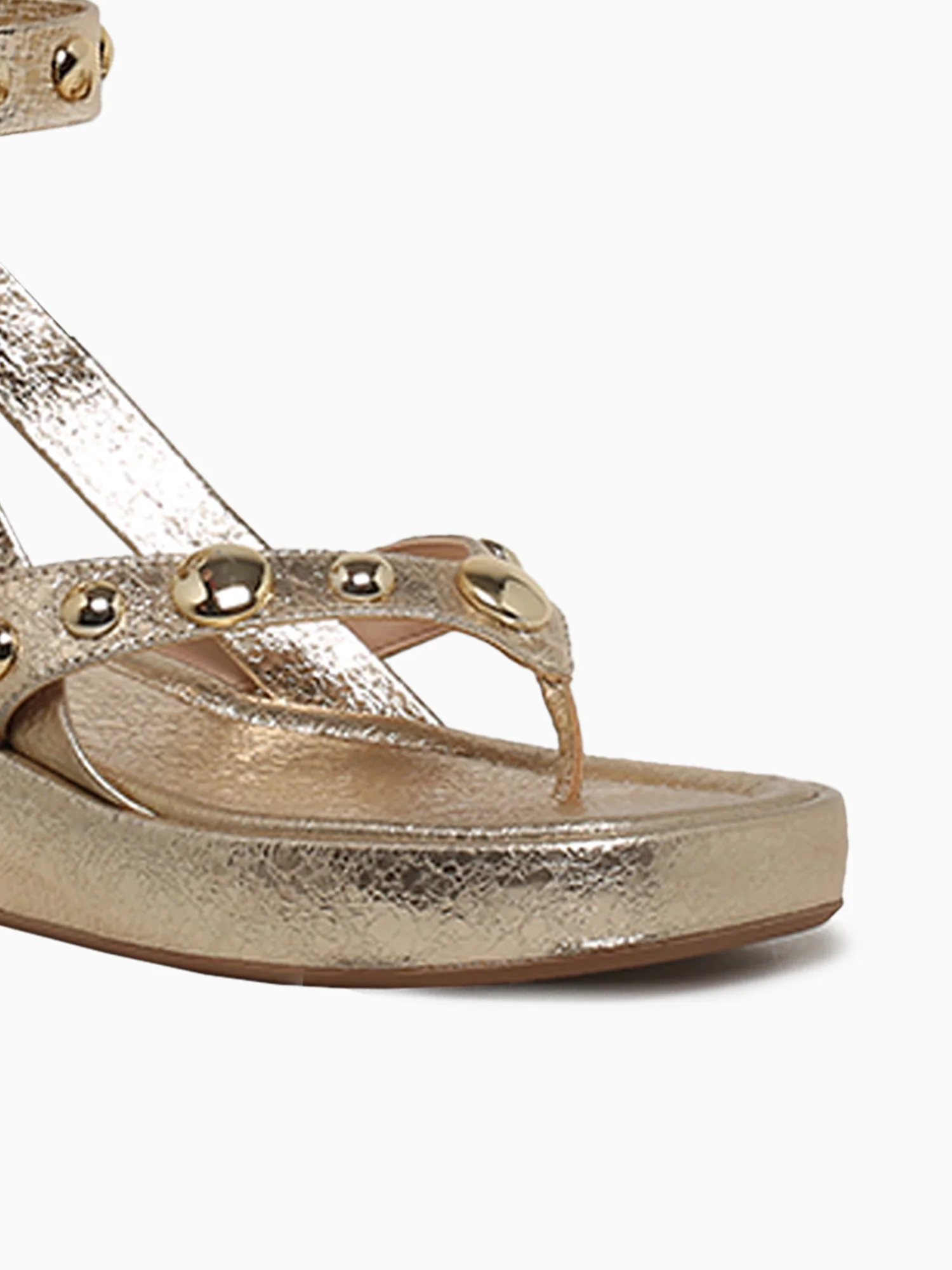 Elsa Light Gold New Essence - Image 6