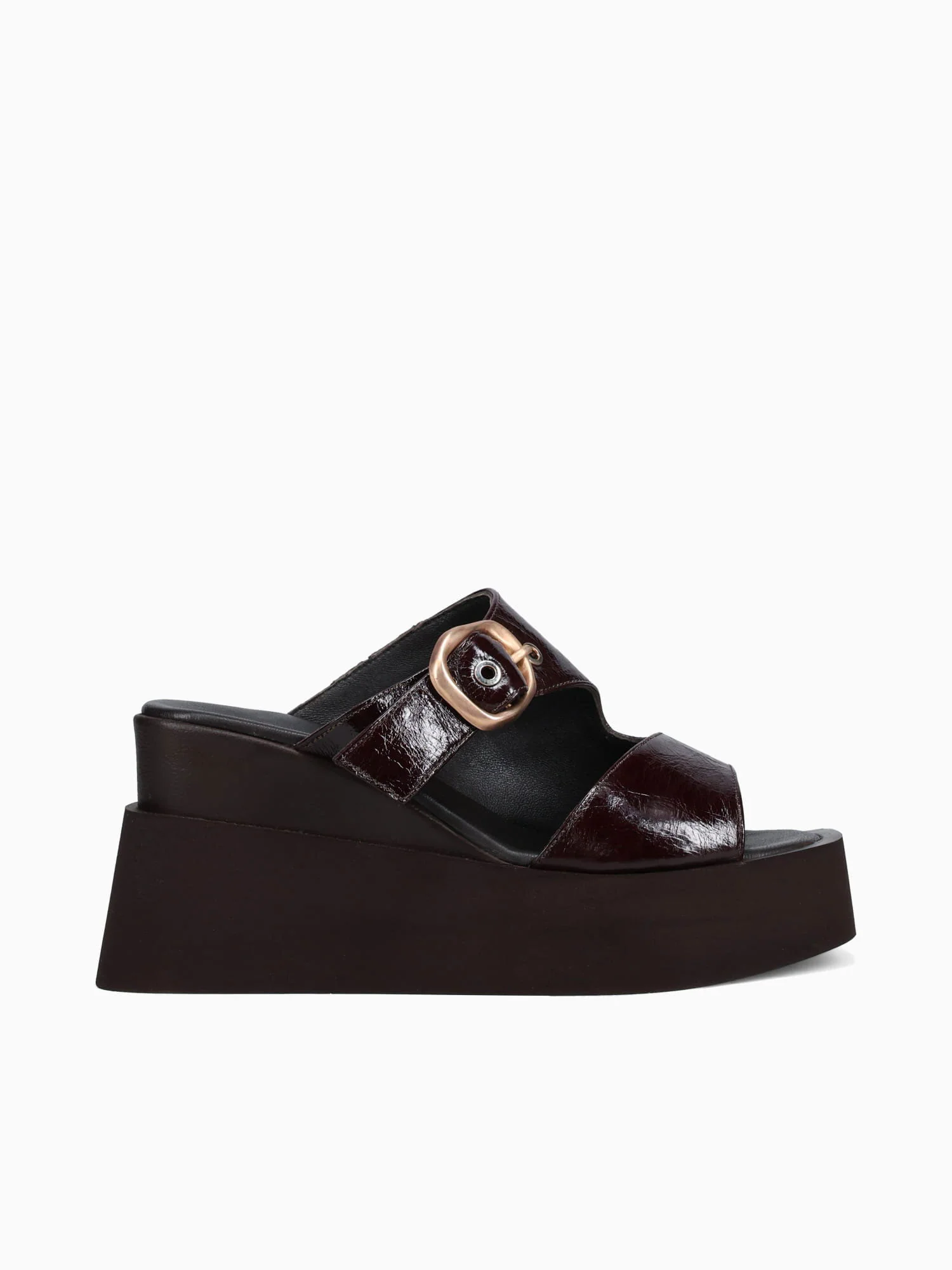 Louriane Brown Riga