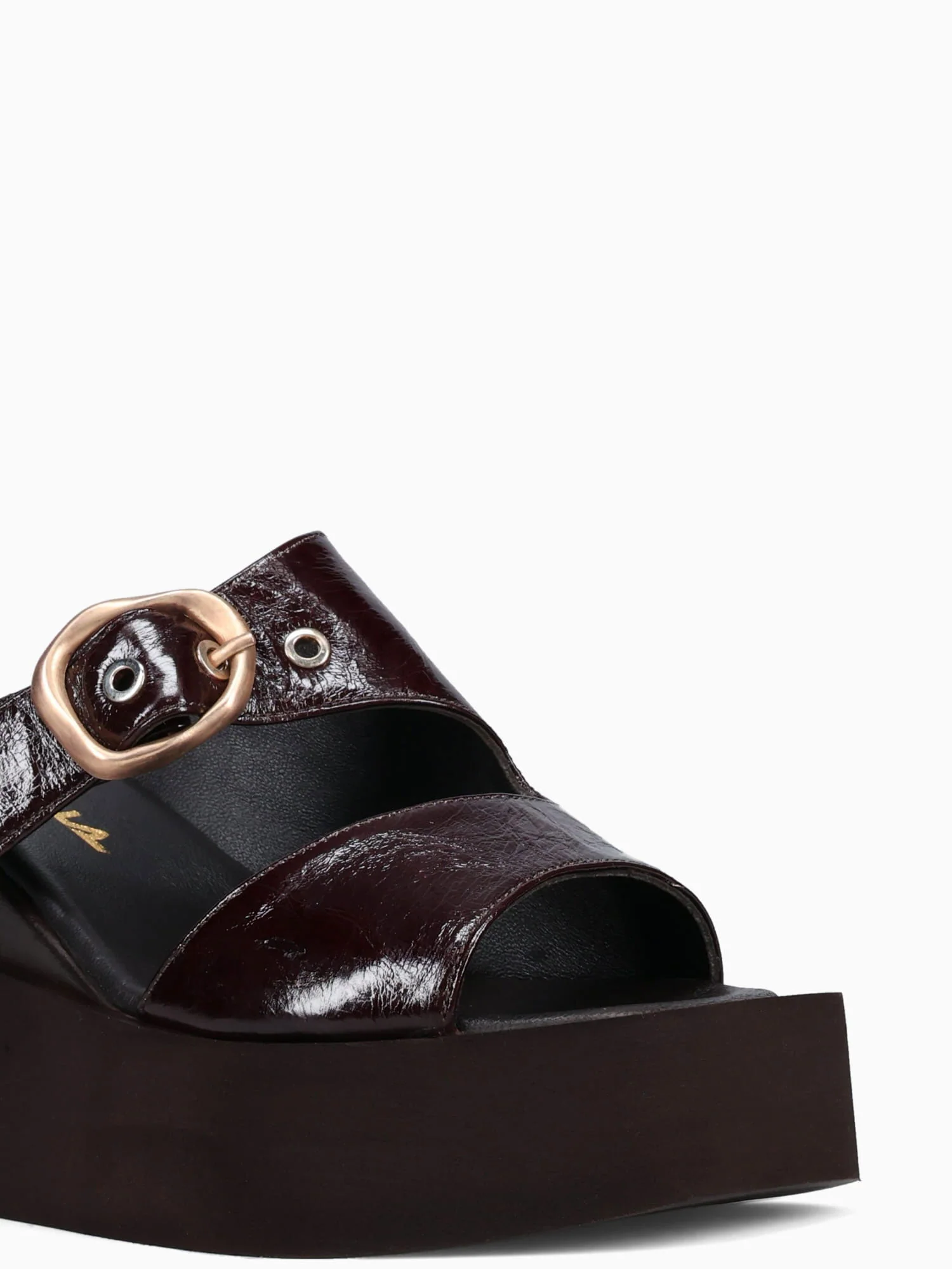Louriane Brown Riga - Image 6