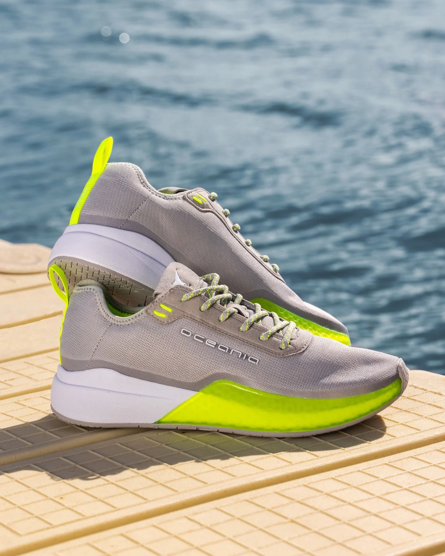 Seadeck Grey Lime green - Image 3